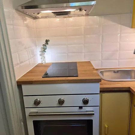 2-room Flat In Alppila, Near Pasila